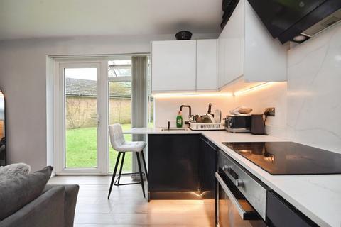 undefined, Junction Road, Warley, BRENTWOOD