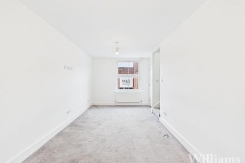 2 bedroom property to rent, Cambridge Street, Aylesbury HP20