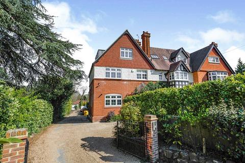 undefined, Culverden Down, Kent TN4