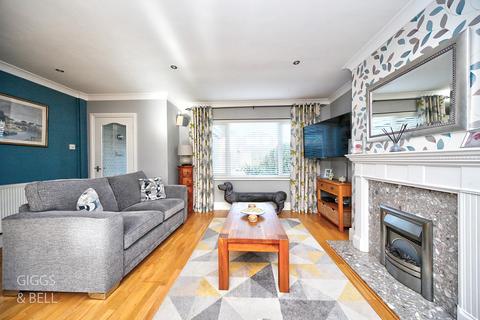 3 bedroom semi-detached house for sale, Cromwell Road, Stevenage, Hertfordshire, SG2