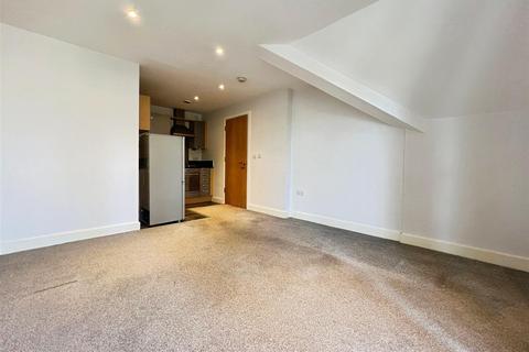 2 bedroom flat for sale, Harrogate Road, Bradford BD2