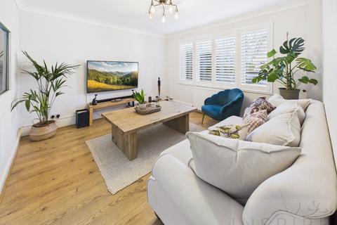 undefined, Marvell Close, Crawley RH10