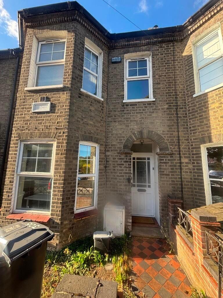 Charming brick-front terraced house with bay wi...