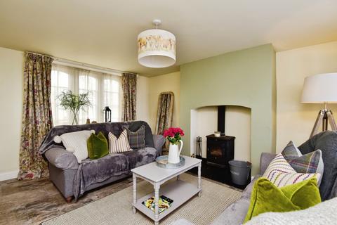 2 bedroom detached house for sale, Ravens Lane, Bignall End, Stoke-on-Trent, Staffordshire, ST7