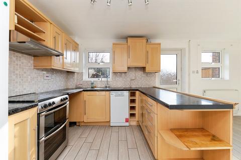 2 bedroom terraced house for sale, Creswick Court, Welwyn Garden City