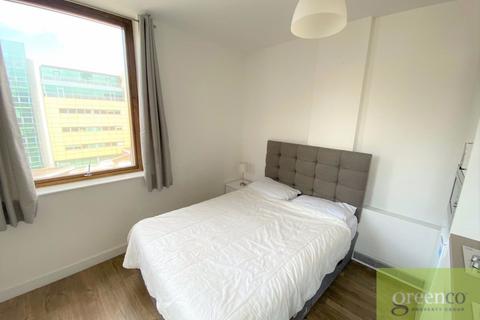 Studio to rent, Moorfields, Liverpool L2