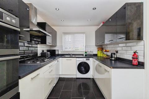 undefined, Elm Way, Chadderton, Oldham, Greater Manchester, OL9