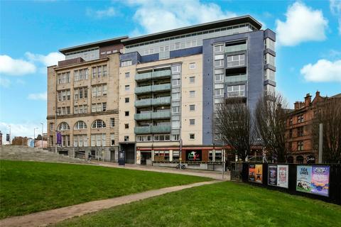 undefined, Ingram Street, Glasgow, Glasgow City, G1