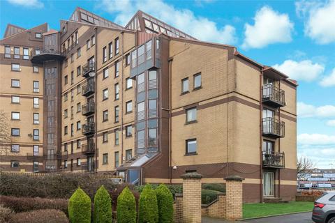 undefined, Mavisbank Gardens, Glasgow, Glasgow City, G51