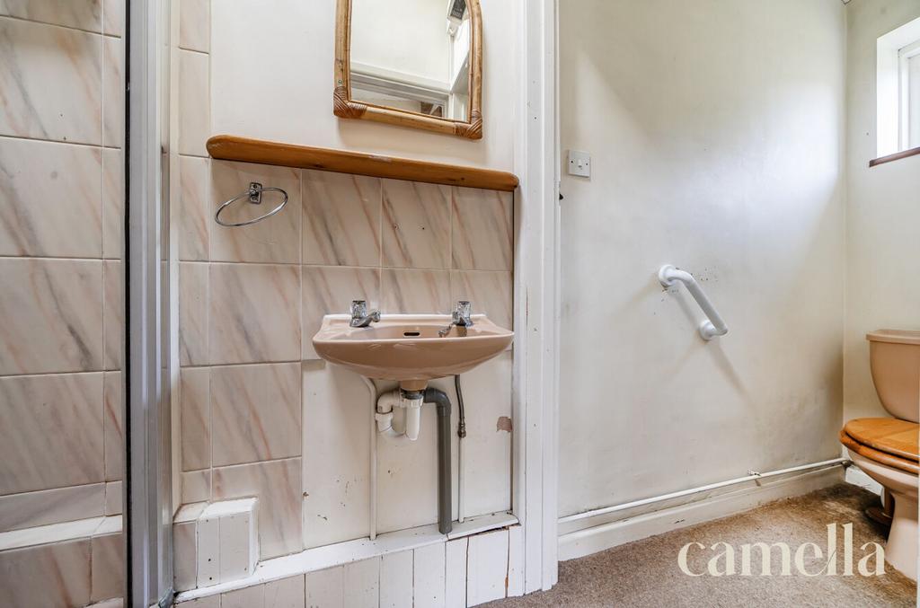 Ground Floor Bathroom