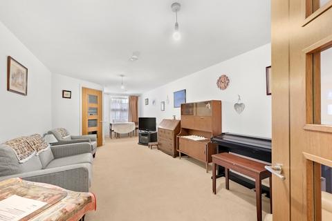 1 bedroom retirement property for sale, High Street, Ongar, CM5
