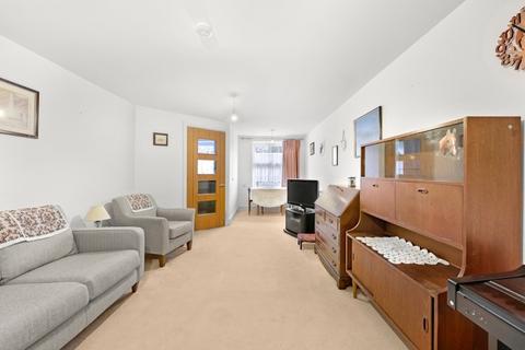 1 bedroom retirement property for sale, High Street, Ongar, CM5