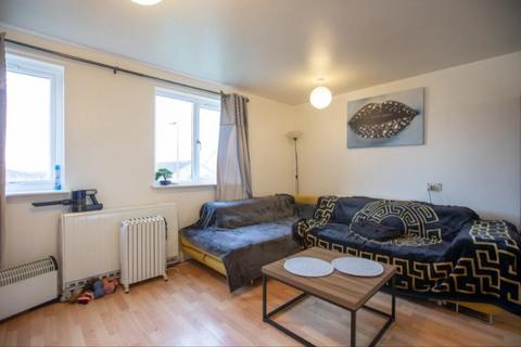 Studio to rent, Glen Almond, Bathgate, West Lothian, EH47