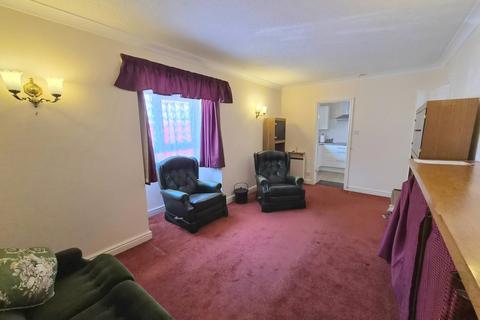 2 bedroom apartment for sale, Sandpiper Court, Cleveleys FY5