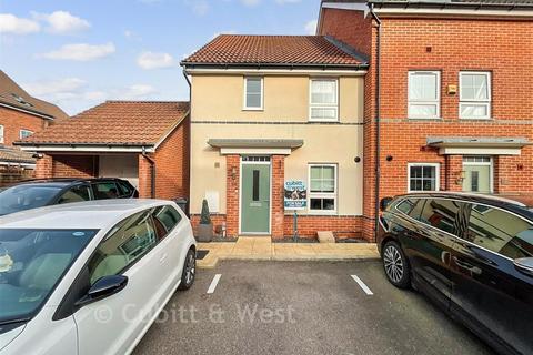 3 bedroom end of terrace house for sale, Brothers Avenue, Castle, Worthing, West Sussex