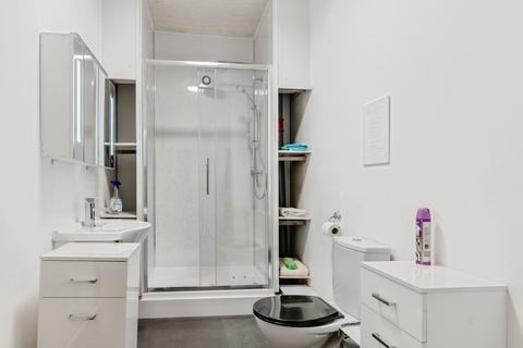4 bedroom flat for sale, Manchester Road, Burnley, Lancashire, BB11