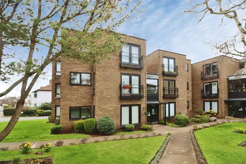 2 bedroom flat for sale, Salisbury Park, Downend, Bristol, BS16