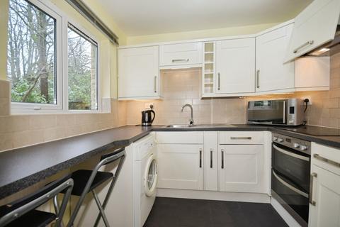 2 bedroom flat for sale, Southcroft, Carlisle Road, Buxton, Derbyshire, SK17
