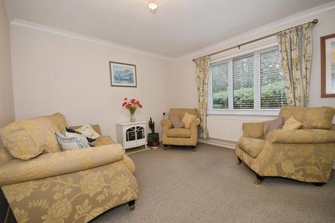 2 bedroom flat for sale, Southcroft, Carlisle Road, Buxton, Derbyshire, SK17