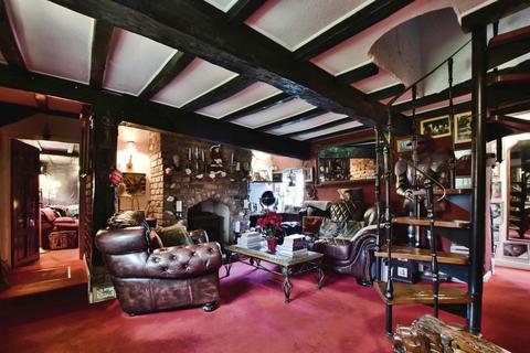 4 bedroom detached house for sale, Trenchard Drive, MANCHESTER, Lancashire, M22