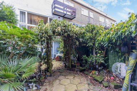 4 bedroom townhouse for sale, Hurley Drive, Cheadle Hulme, Cheadle, Greater Manchester, SK8