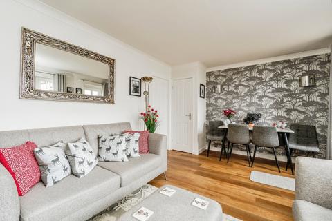 2 bedroom flat for sale, Thornfield Grove, Cheadle Hulme, Cheadle, Greater Manchester, SK8