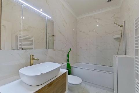 1 bedroom flat to rent, Minster Road, London NW2