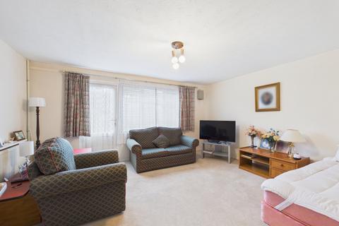 3 bedroom terraced house for sale, Falcon Drive, Stanwell, Surrey, TW19