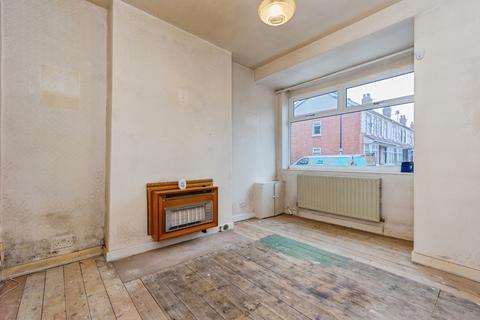 2 bedroom end of terrace house for sale, Taylors Road, Stretford, Manchester, M32