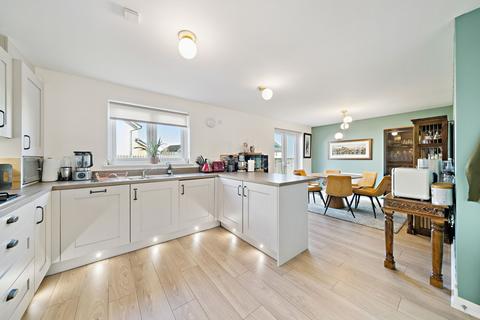 4 bedroom detached house for sale, Lawetop Grove, East Kilbride, G75