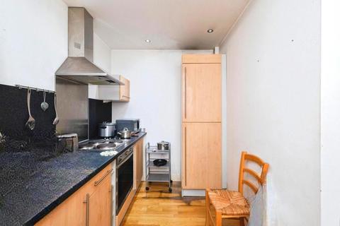 1 bedroom flat for sale, Tarn House, 60 Ellesmere Street, Manchester, Greater Manchester, M15