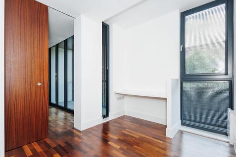 2 bedroom flat for sale, Burton Place, Manchester, Greater Manchester, M15