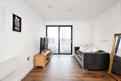 2 bedroom flat for sale, Waterhouse Apartments, 14 Worrall Street, Salford, Greater Manchester, M5