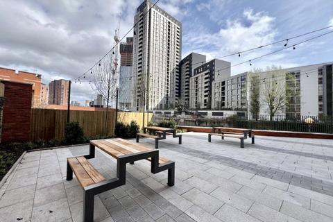 2 bedroom flat for sale, Silkbank Wharf, 21 Derwent Street, Salford, Greater Manchester, M5