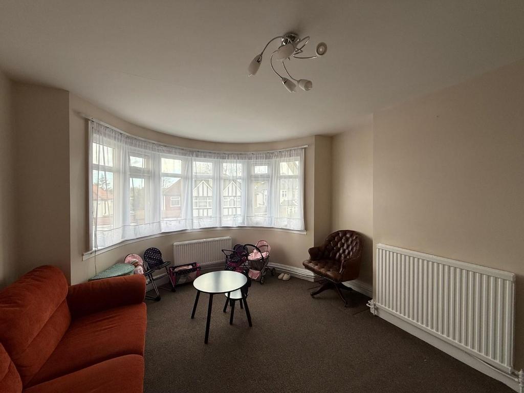 Bedroom 2.jpeg
