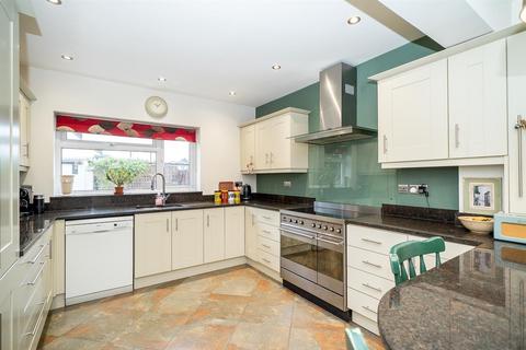 undefined, Links Way, Croxley Green, Rickmansworth
