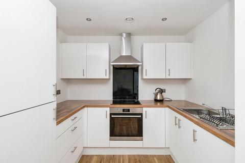 2 bedroom flat for sale, Michigan Point Tower, 11 Michigan Avenue, Salford, Greater Manchester, M50