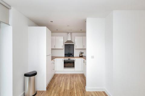 2 bedroom flat for sale, Michigan Point Tower, 11 Michigan Avenue, Salford, Greater Manchester, M50