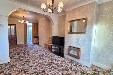 2 bedroom terraced house for sale, Albemarle Road, Gorleston