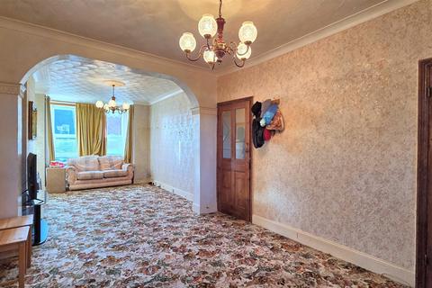 2 bedroom terraced house for sale, Albemarle Road, Gorleston