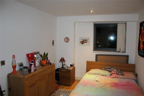 2 bedroom flat for sale, Oldham Road, Manchester, Greater Manchester, M4