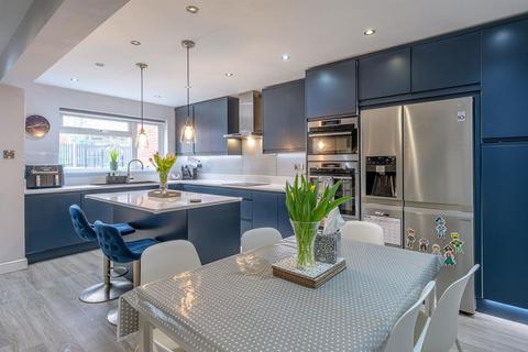 3 bedroom terraced house for sale, Bromley, Brierley Hill, DY5 4PJ