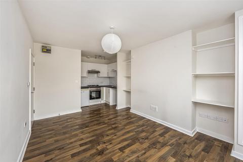 1 bedroom flat to rent, Norton Road, Hove