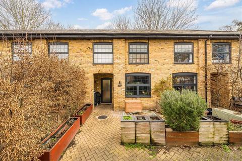 3 bedroom house for sale, Hatcham Park Mews, London SE14