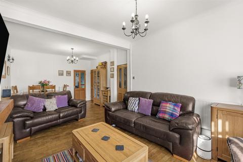 3 bedroom end of terrace house for sale, Grove Place, Cwmbran NP44