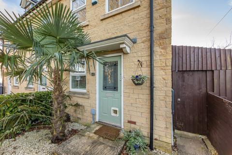 3 bedroom house to rent, Stone Close, Corsham SN13