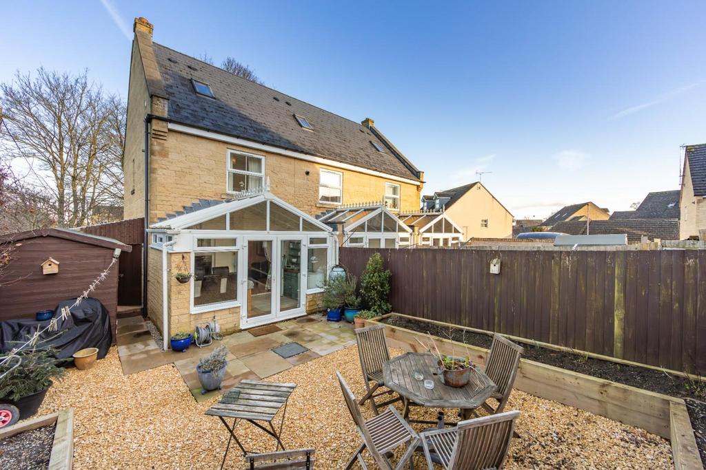 62 Stone Close-4.jpg