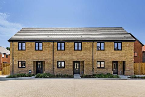 3 bedroom terraced house for sale, at The Gables, Attleborough NR17