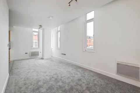 2 bedroom flat for sale, Chatsworth House, 19 Lever Street, Manchester, Greater Manchester, M1