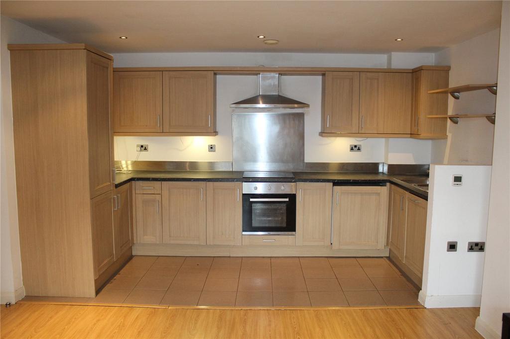 Apartment in Salford, Ordsall, Greater Manchester - View 2